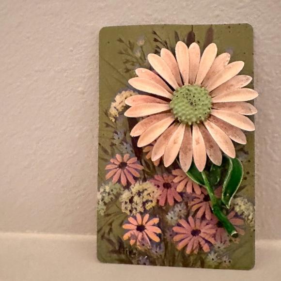 Enamel Mod Flower Brooch 1960s Pink Daisy Flower Pin - Picture 4 of 6